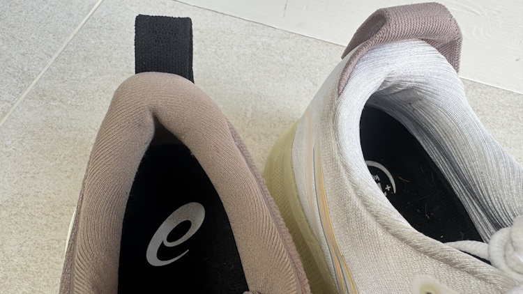 ASICS Gel Kayano 32 vs Cumulus 27 heel Collars ASICS Gel Kayano 32 vs Cumulus 27 heel Collars