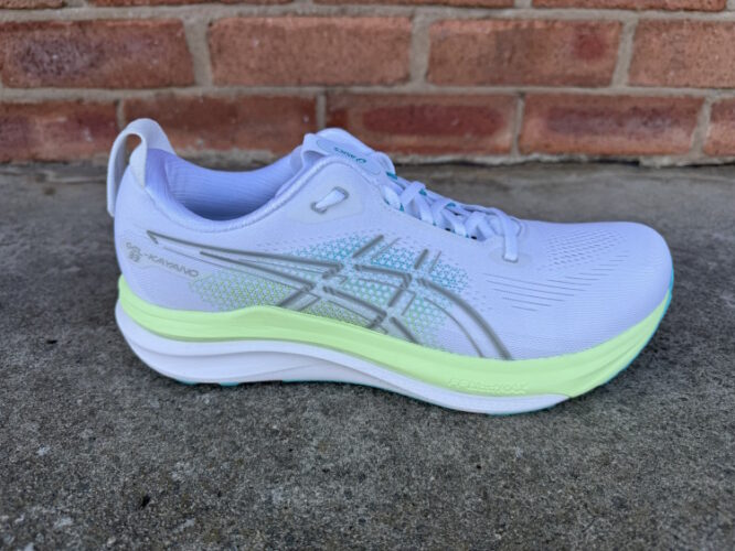 ASICS Gel Kayano 33