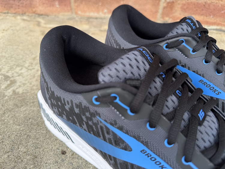 Brooks Addiction GTS 15 Heel Collar Brooks Addiction GTS 15 Heel Collar