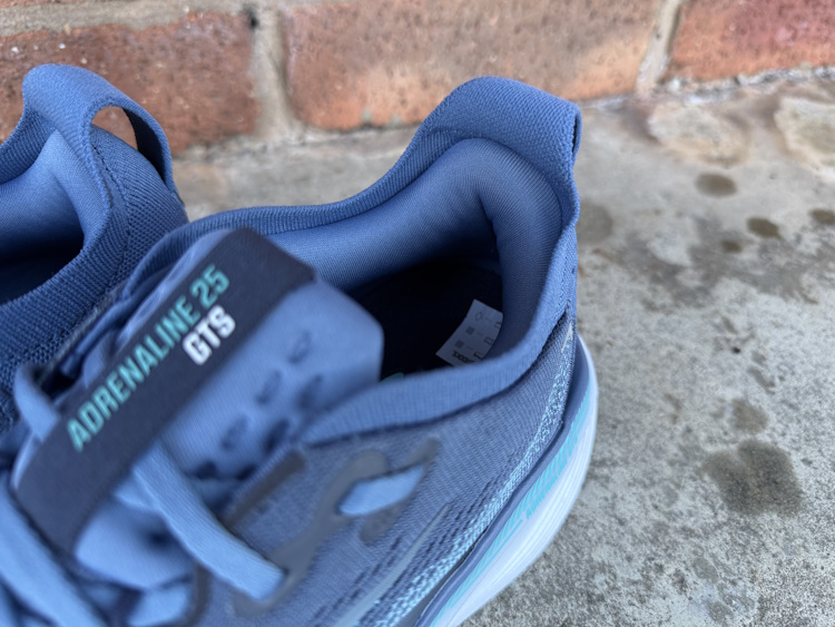 Brooks Adrenaline GTS 25 Heel Collar