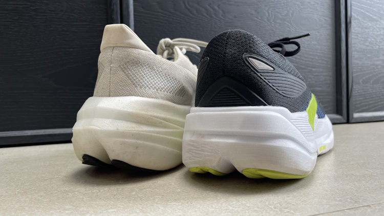 Brooks Glycerin Max vs Ghost Max 3 Heel Rear View