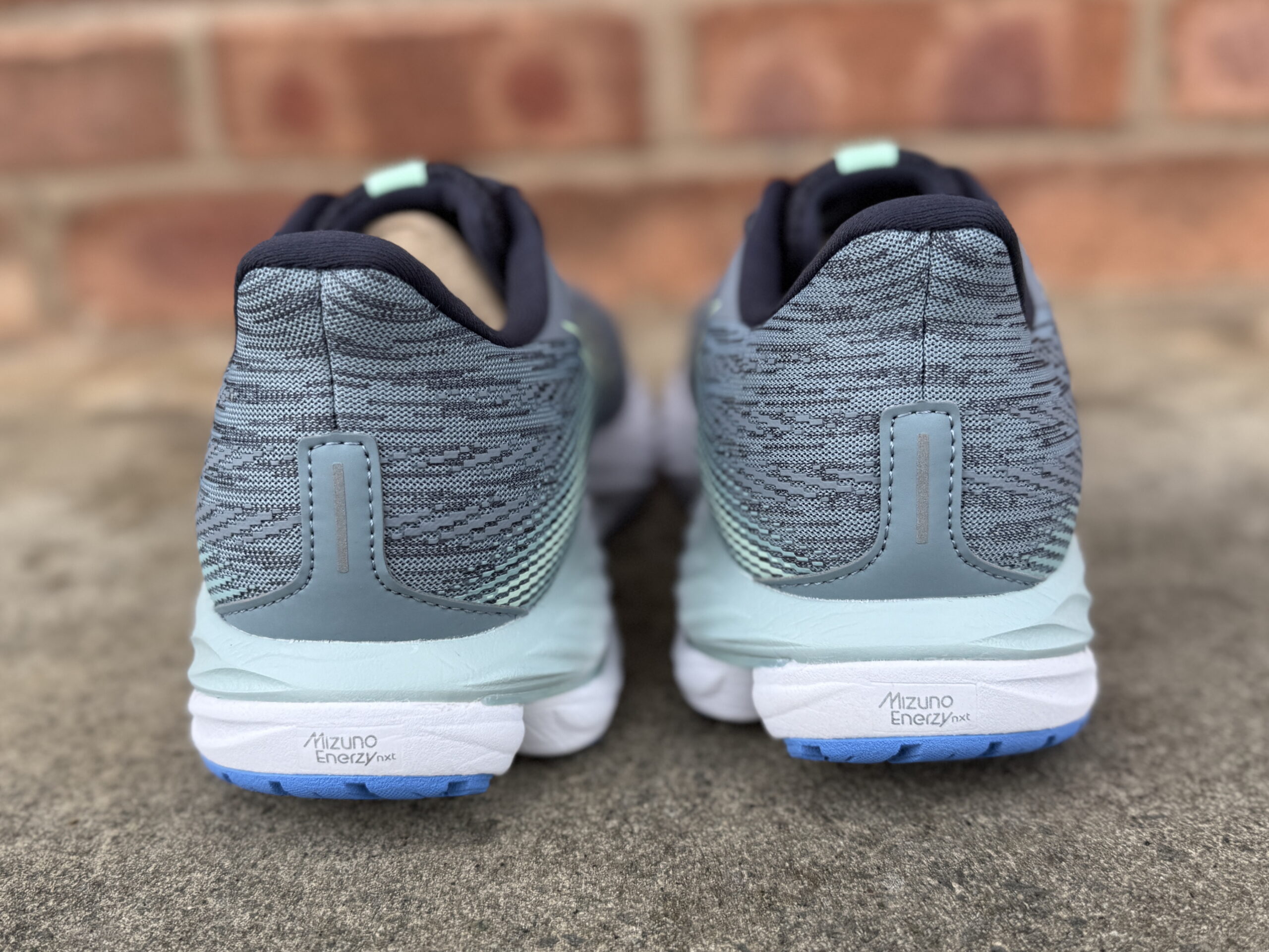 Mizuno Inspire 21 Heel Rear