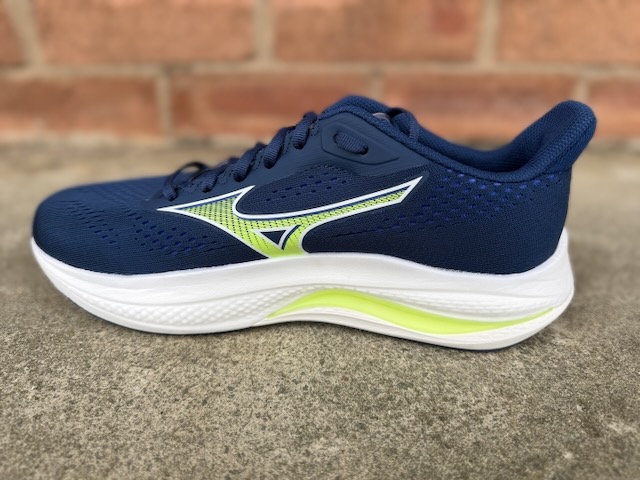 Mizuno Inspire 22