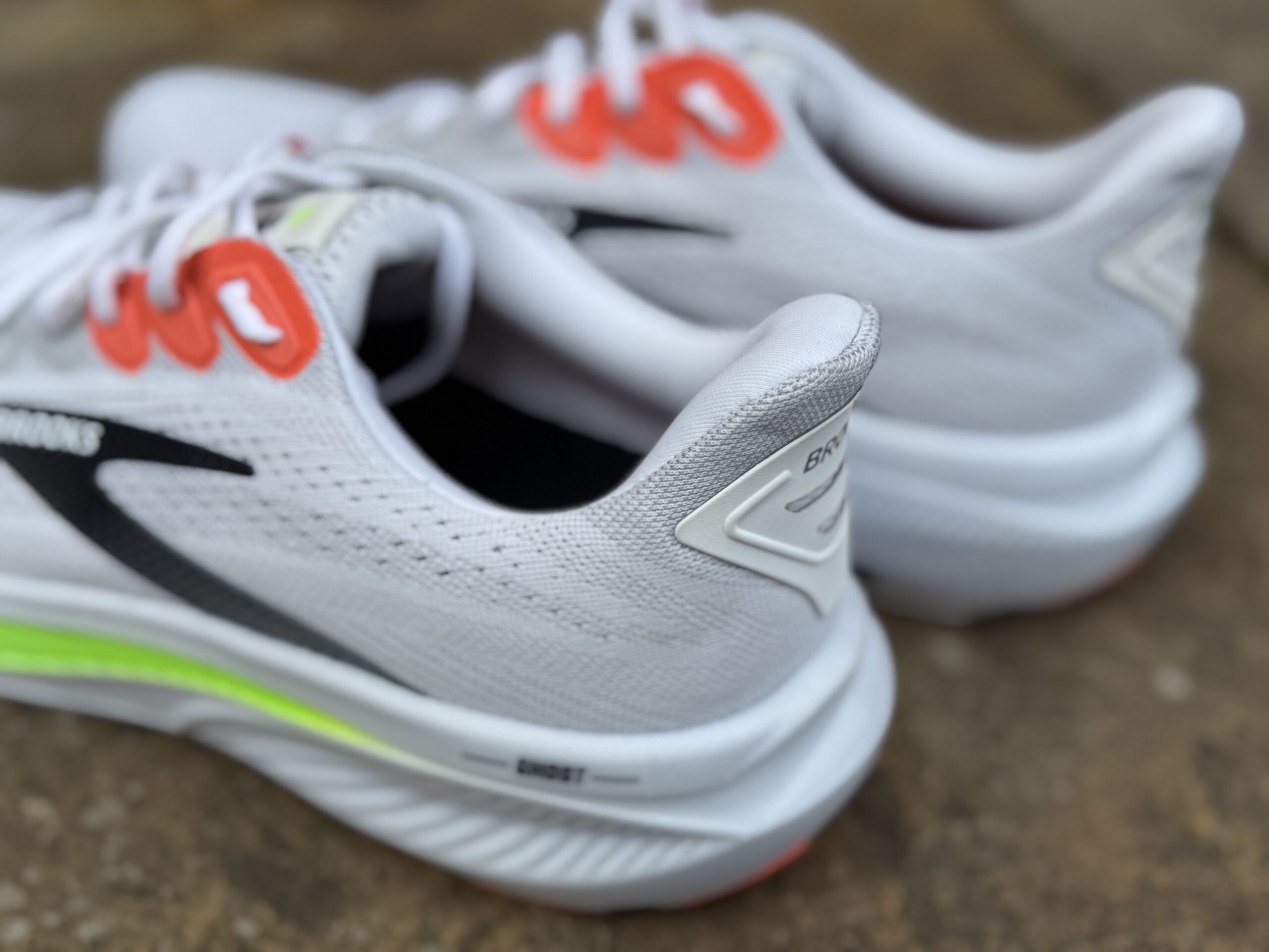 Brooks Ghost 17 Heel Collar 2 Brooks Ghost 17 Heel Collar 2