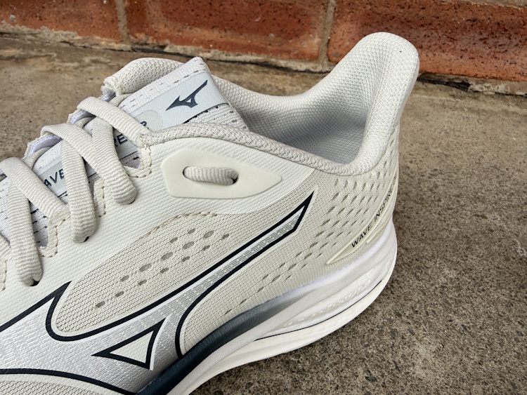 Mizuno Wave Inspire 22 - Heel Collar Mizuno Wave Inspire 22 - Heel Collar