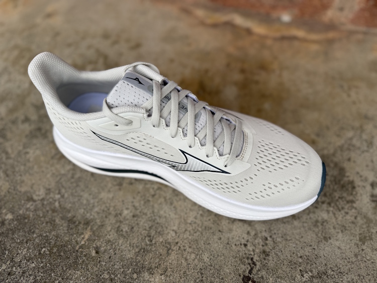 Mizuno Wave Inspire 22 - Top View Mizuno Wave Inspire 22 - Top View