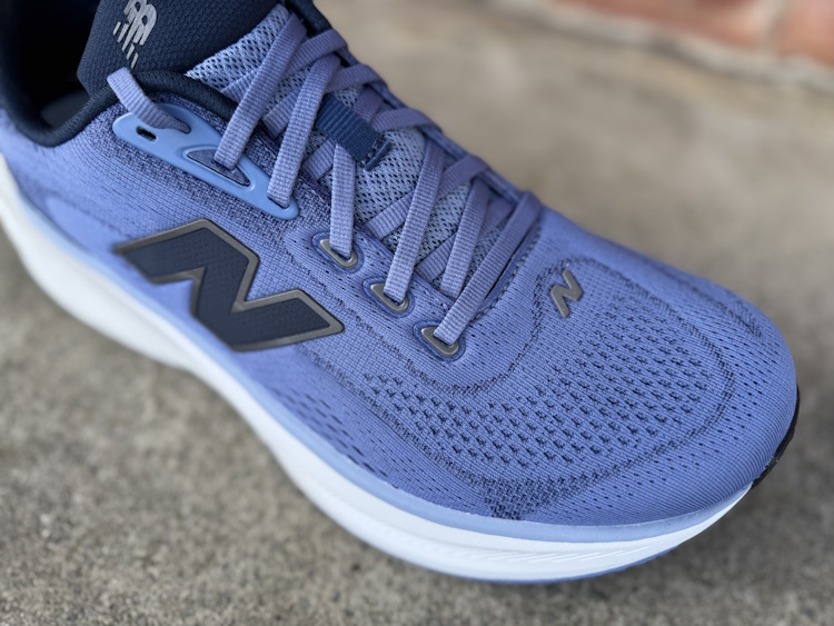 New Balance 860v15 Upper