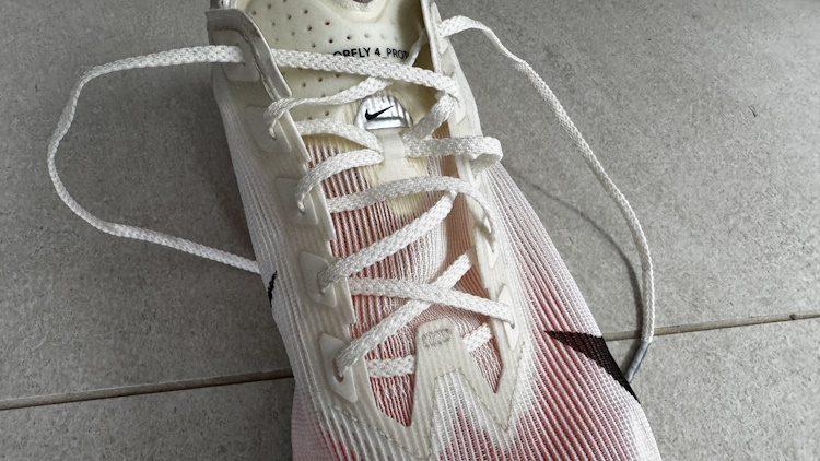 nike vaporfly laces