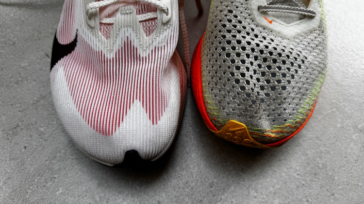 Nike Vaporftl 4 vs Vaporfly 3_Uppers Toe Box