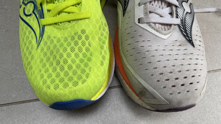 Saucony Endrphin Speed 5 vs 4 Uppers Saucony Endrphin Speed 5 vs 4 Uppers