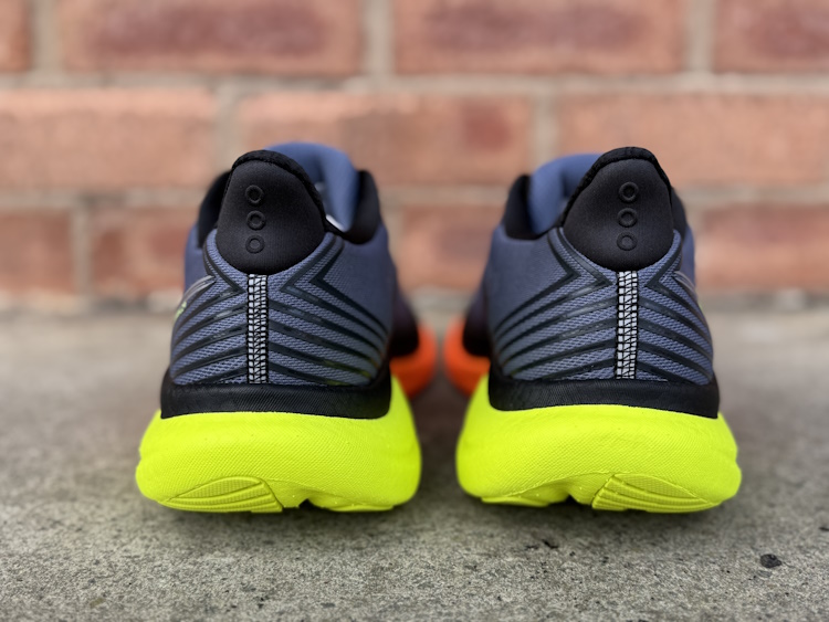 Saucony Triumph 23 Heel Back Saucony Triumph 23 Heel Back