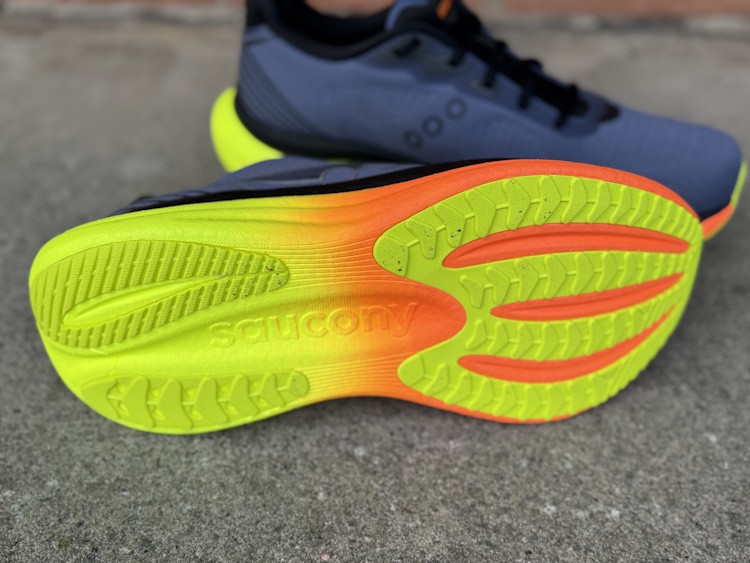 Saucony Triumph 23 Outsole